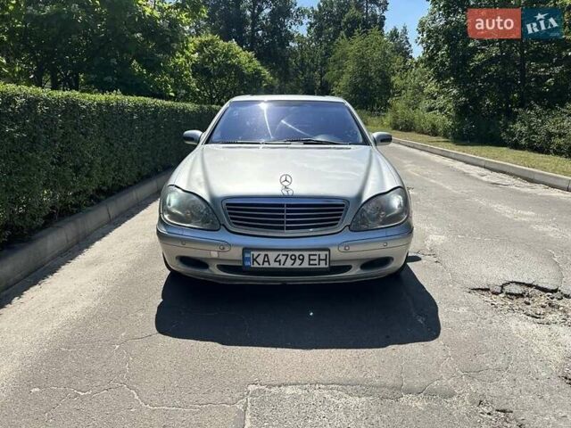 Сірий Мерседес С Клас, об'ємом двигуна 5 л та пробігом 280 тис. км за 4799 $, фото 17 на Automoto.ua