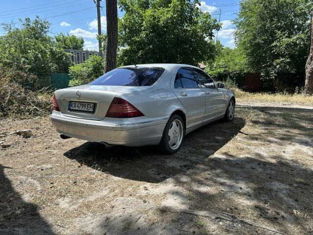 Серый Мерседес С Класс, объемом двигателя 5 л и пробегом 280 тыс. км за 4799 $, фото 16 на Automoto.ua