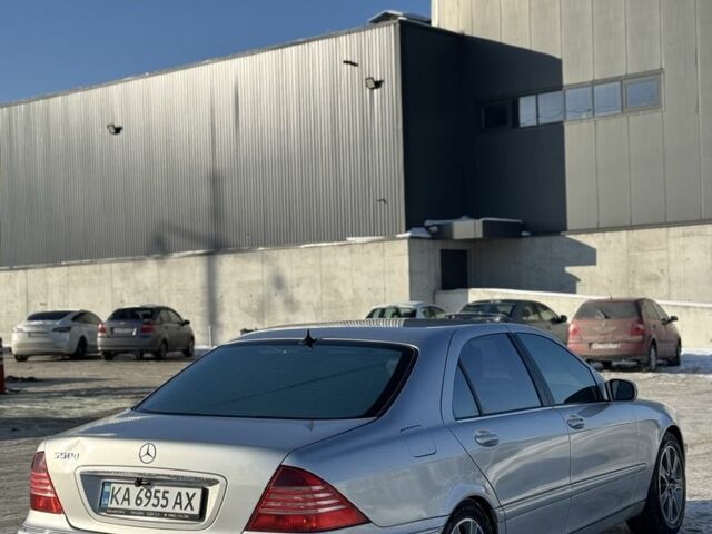 Серый Мерседес С Класс, объемом двигателя 5 л и пробегом 400 тыс. км за 4250 $, фото 6 на Automoto.ua