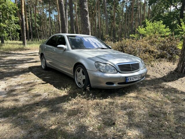 Серый Мерседес С Класс, объемом двигателя 5 л и пробегом 280 тыс. км за 4799 $, фото 5 на Automoto.ua