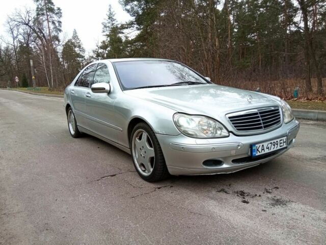 Серый Мерседес С Класс, объемом двигателя 5 л и пробегом 280 тыс. км за 4799 $, фото 6 на Automoto.ua