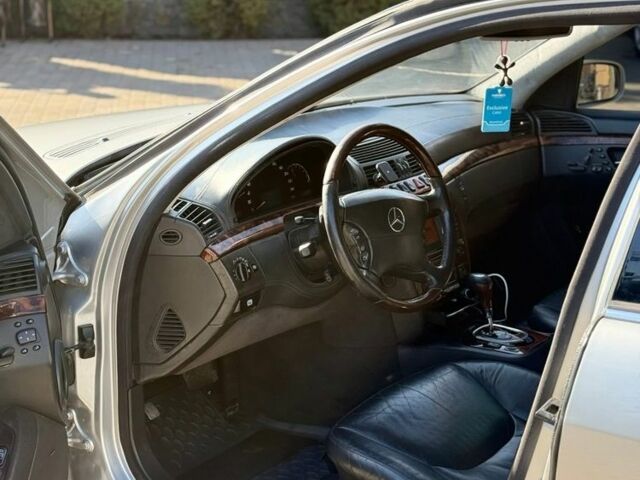 Сірий Мерседес С Клас, об'ємом двигуна 6 л та пробігом 223 тис. км за 4700 $, фото 5 на Automoto.ua