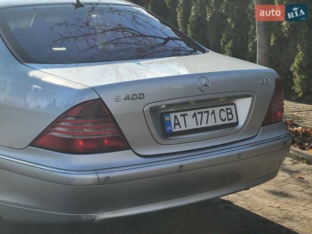 Сірий Мерседес С Клас, об'ємом двигуна 3.2 л та пробігом 300 тис. км за 4300 $, фото 16 на Automoto.ua