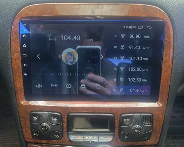 Мерседес С Клас 2001 у Кам'янське (Дніпродзержинськ) на Automoto.ua Сірий Мерседес С Клас, об'ємом двигуна 5 л та пробігом 300 тис. км за 6500 $, фото 11 на Automoto.ua