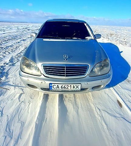 Сірий Мерседес С Клас, об'ємом двигуна 3.2 л та пробігом 222 тис. км за 4200 $, фото 3 на Automoto.ua