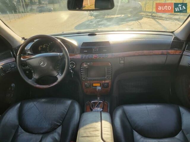 Сірий Мерседес С Клас, об'ємом двигуна 3.2 л та пробігом 300 тис. км за 4300 $, фото 23 на Automoto.ua