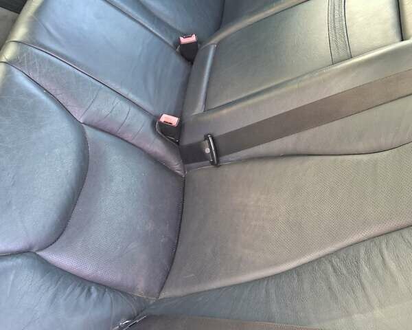 Сірий Мерседес С Клас, об'ємом двигуна 3.22 л та пробігом 320 тис. км за 5300 $, фото 6 на Automoto.ua