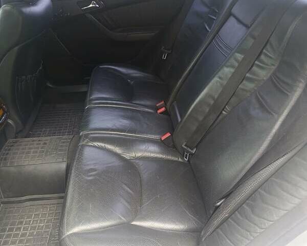 Мерседес С Клас 2001 у Кам'янське (Дніпродзержинськ) на Automoto.ua Сірий Мерседес С Клас, об'ємом двигуна 5 л та пробігом 300 тис. км за 6500 $, фото 9 на Automoto.ua