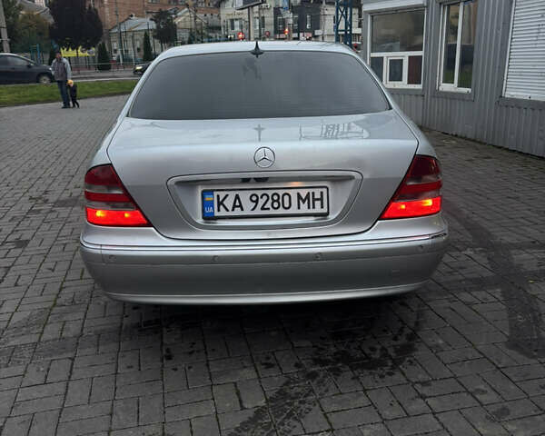 Сірий Мерседес С Клас, об'ємом двигуна 3.2 л та пробігом 305 тис. км за 4000 $, фото 3 на Automoto.ua