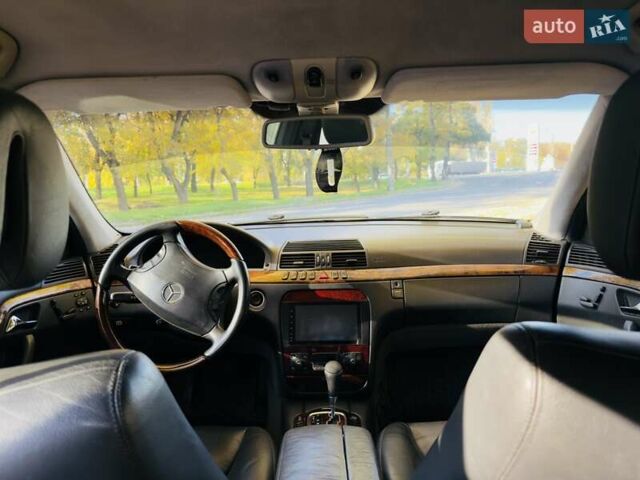 Серый Мерседес С Класс, объемом двигателя 3.2 л и пробегом 363 тыс. км за 6800 $, фото 1 на Automoto.ua