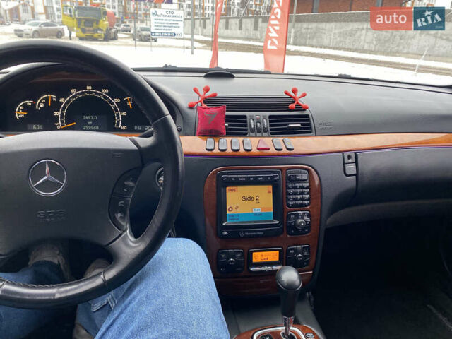 Сірий Мерседес С Клас, об'ємом двигуна 4.97 л та пробігом 260 тис. км за 5500 $, фото 9 на Automoto.ua