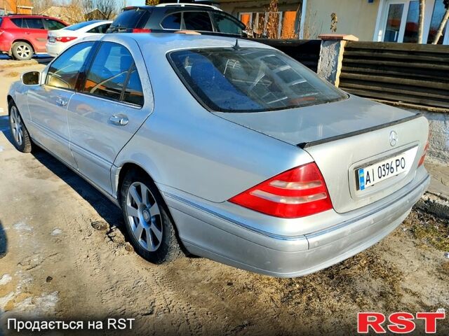 Сірий Мерседес С Клас, об'ємом двигуна 5 л та пробігом 238 тис. км за 5800 $, фото 4 на Automoto.ua