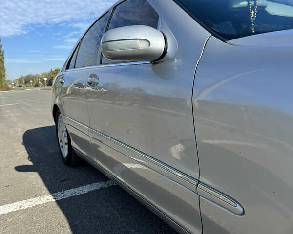 Серый Мерседес С Класс, объемом двигателя 3.2 л и пробегом 330 тыс. км за 5500 $, фото 15 на Automoto.ua