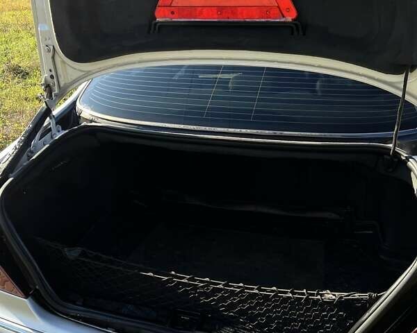 Сірий Мерседес С Клас, об'ємом двигуна 3.22 л та пробігом 330 тис. км за 5700 $, фото 9 на Automoto.ua