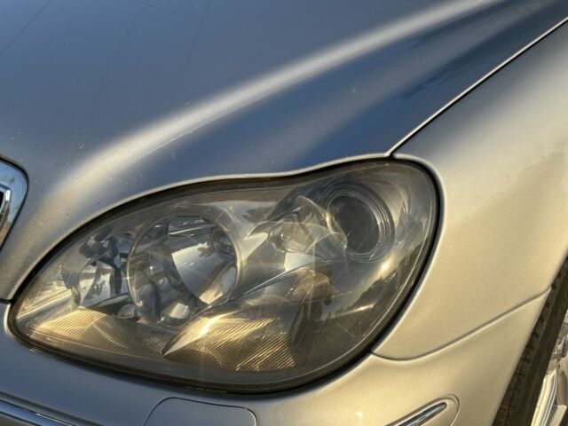 Серый Мерседес С Класс, объемом двигателя 3.7 л и пробегом 470 тыс. км за 2899 $, фото 1 на Automoto.ua