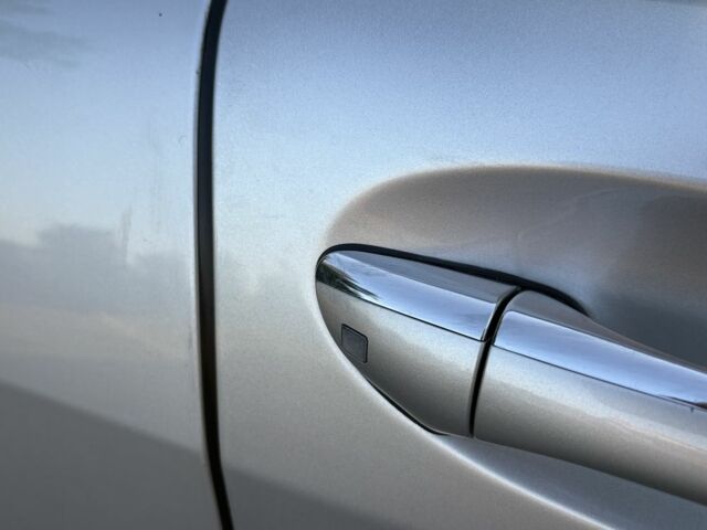 Серый Мерседес С Класс, объемом двигателя 3.7 л и пробегом 470 тыс. км за 2899 $, фото 11 на Automoto.ua