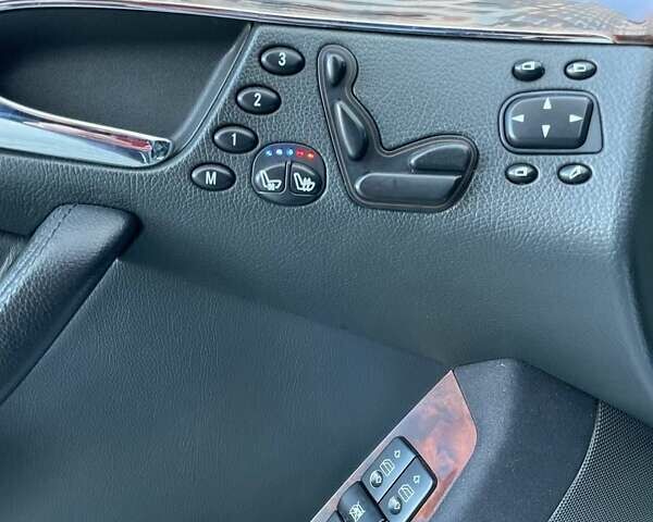 Серый Мерседес С Класс, объемом двигателя 5 л и пробегом 289 тыс. км за 7000 $, фото 41 на Automoto.ua