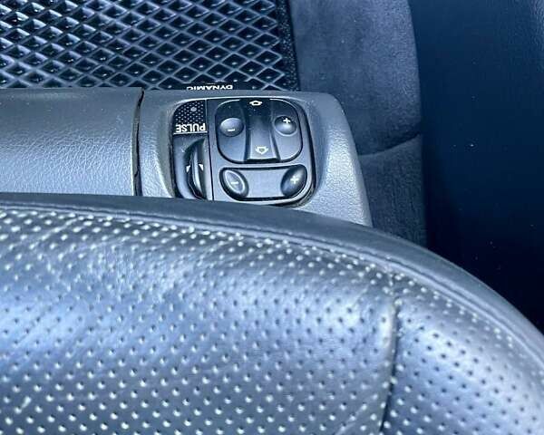 Серый Мерседес С Класс, объемом двигателя 5 л и пробегом 288 тыс. км за 7000 $, фото 20 на Automoto.ua