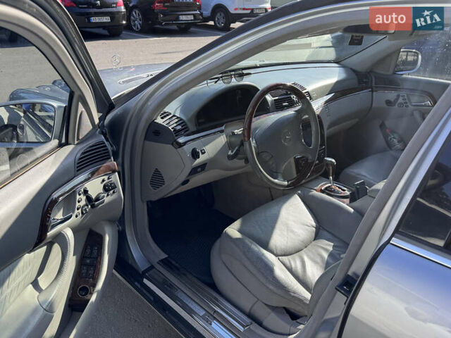 Серый Мерседес С Класс, объемом двигателя 5 л и пробегом 299 тыс. км за 6900 $, фото 14 на Automoto.ua