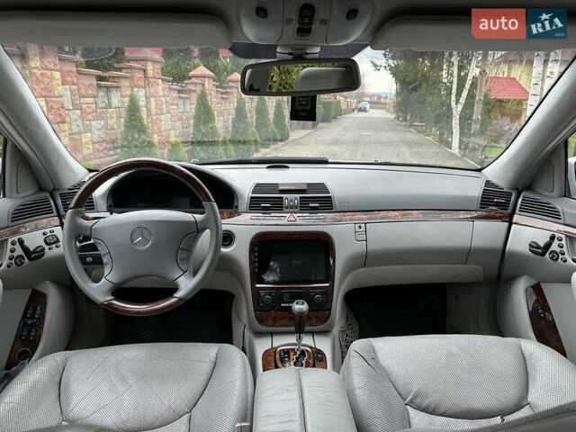 Серый Мерседес С Класс, объемом двигателя 5 л и пробегом 299 тыс. км за 6900 $, фото 15 на Automoto.ua