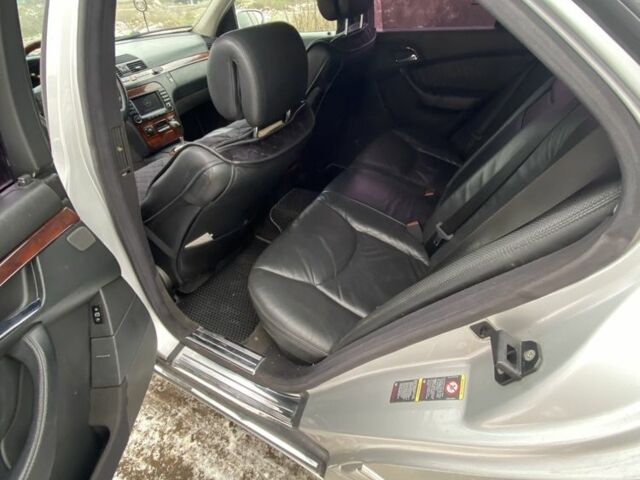 Серый Мерседес С Класс, объемом двигателя 4 л и пробегом 200 тыс. км за 2950 $, фото 6 на Automoto.ua