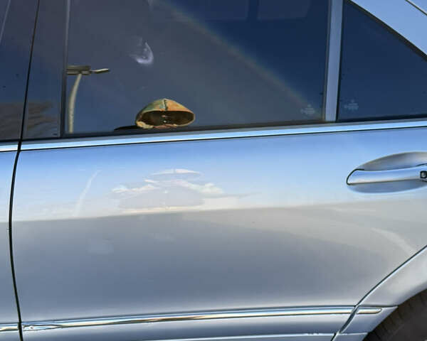 Сірий Мерседес С Клас, об'ємом двигуна 3.22 л та пробігом 258 тис. км за 9500 $, фото 23 на Automoto.ua