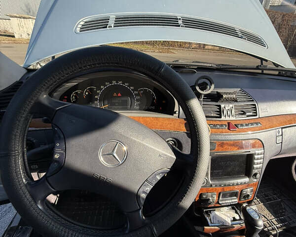 Сірий Мерседес С Клас, об'ємом двигуна 3.22 л та пробігом 258 тис. км за 9500 $, фото 37 на Automoto.ua