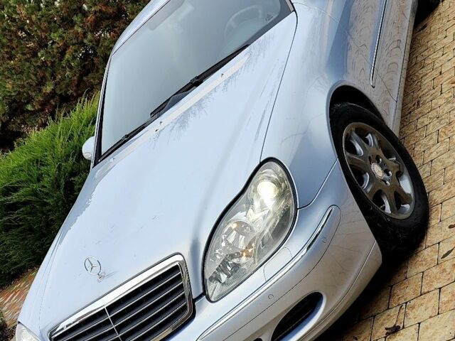 Сірий Мерседес С Клас, об'ємом двигуна 3.2 л та пробігом 280 тис. км за 7200 $, фото 2 на Automoto.ua