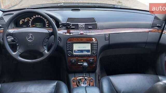 Сірий Мерседес С Клас, об'ємом двигуна 4.97 л та пробігом 288 тис. км за 6800 $, фото 11 на Automoto.ua