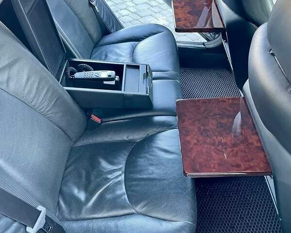 Серый Мерседес С Класс, объемом двигателя 5 л и пробегом 288 тыс. км за 7000 $, фото 19 на Automoto.ua