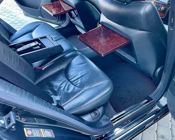 Серый Мерседес С Класс, объемом двигателя 5 л и пробегом 289 тыс. км за 7000 $, фото 29 на Automoto.ua