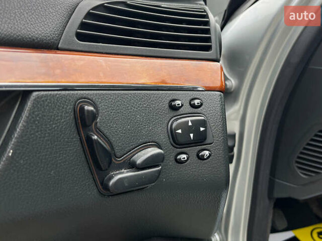 Мерседес С Класс 2004 в Мукачеве на Automoto.ua Серый Мерседес С Класс, объемом двигателя 3.2 л и пробегом 308 тыс. км за 10999 $, фото 12 на Automoto.ua