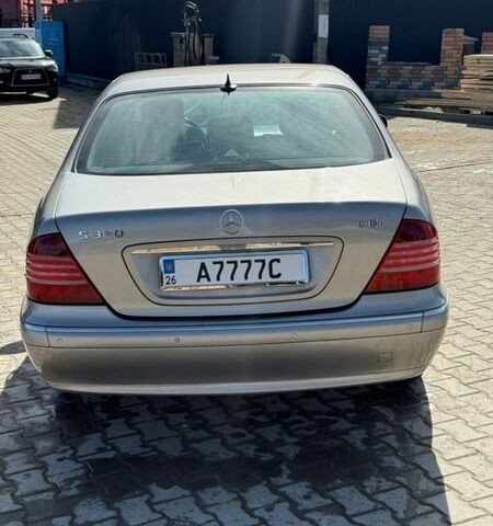 Серый Мерседес С Класс, объемом двигателя 3.2 л и пробегом 390 тыс. км за 7100 $, фото 25 на Automoto.ua