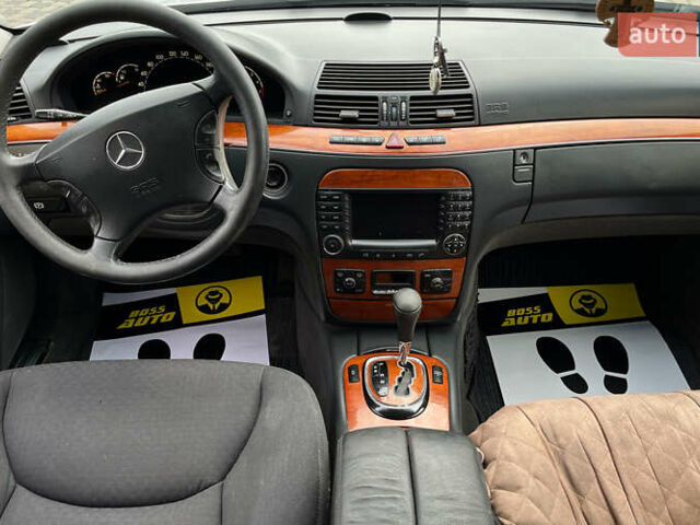 Мерседес С Класс 2004 в Мукачеве на Automoto.ua Серый Мерседес С Класс, объемом двигателя 3.2 л и пробегом 308 тыс. км за 10999 $, фото 14 на Automoto.ua