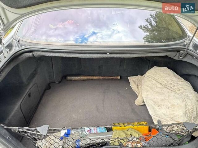 Серый Мерседес С Класс, объемом двигателя 3.2 л и пробегом 350 тыс. км за 7500 $, фото 13 на Automoto.ua