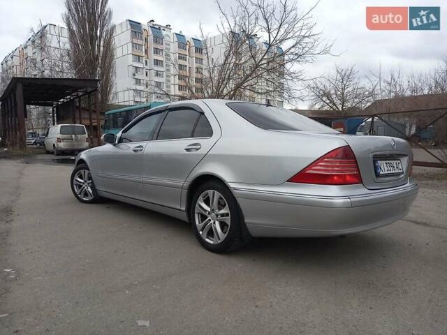 Серый Мерседес С Класс, объемом двигателя 3 л и пробегом 280 тыс. км за 8900 $, фото 2 на Automoto.ua