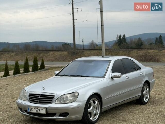 Серый Мерседес С Класс, объемом двигателя 4 л и пробегом 300 тыс. км за 3900 $, фото 12 на Automoto.ua