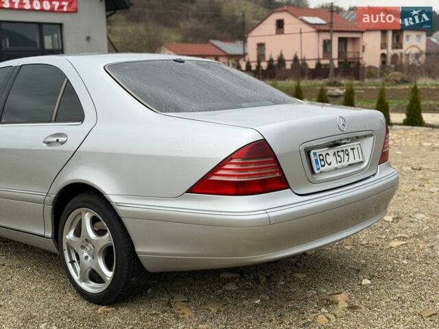 Серый Мерседес С Класс, объемом двигателя 4 л и пробегом 300 тыс. км за 3900 $, фото 8 на Automoto.ua