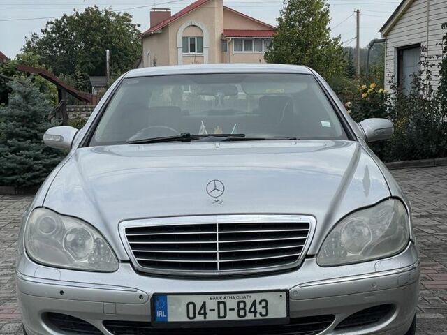 Серый Мерседес С Класс, объемом двигателя 0 л и пробегом 220 тыс. км за 2500 $, фото 2 на Automoto.ua