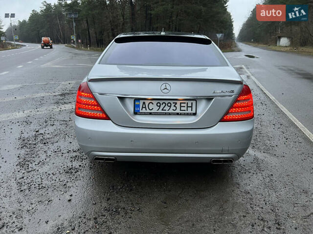 Серый Мерседес С Класс, объемом двигателя 3.5 л и пробегом 197 тыс. км за 9500 $, фото 8 на Automoto.ua