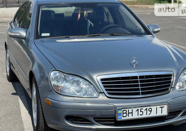 Серый Мерседес С Класс, объемом двигателя 3.5 л и пробегом 270 тыс. км за 6500 $, фото 5 на Automoto.ua