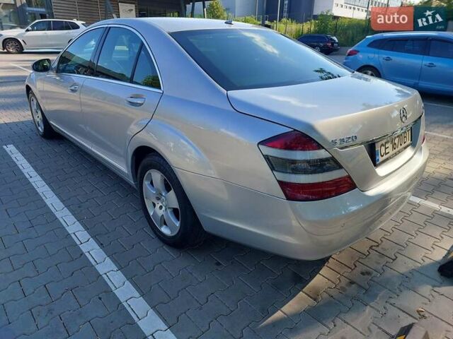 Серый Мерседес С Класс, объемом двигателя 3 л и пробегом 260 тыс. км за 10800 $, фото 3 на Automoto.ua