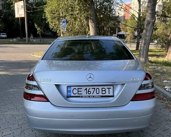 Мерседес С Класс 2006 в Черновцах на Automoto.ua Серый Мерседес С Класс, объемом двигателя 2.99 л и пробегом 260 тыс. км за 12500 $, фото 7 на Automoto.ua