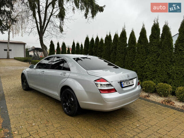 Серый Мерседес С Класс, объемом двигателя 3.5 л и пробегом 285 тыс. км за 7200 $, фото 27 на Automoto.ua