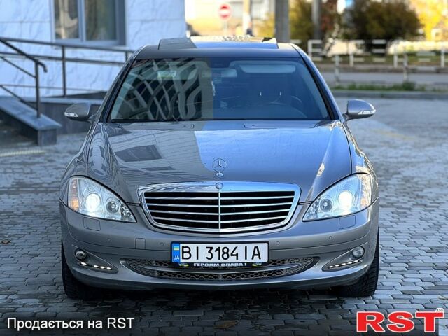 Мерседес С Класс 2006 в Полтаве на Automoto.ua Серый Мерседес С Класс, объемом двигателя 3 л и пробегом 320 тыс. км за 10800 $, фото 1 на Automoto.ua
