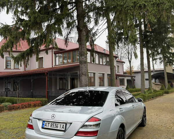 Серый Мерседес С Класс, объемом двигателя 3.5 л и пробегом 285 тыс. км за 7600 $, фото 37 на Automoto.ua