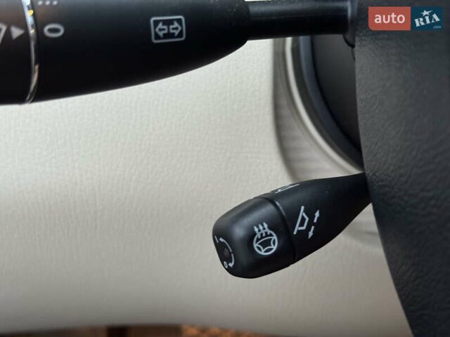 Сірий Мерседес С Клас, об'ємом двигуна 5.5 л та пробігом 104 тис. км за 12500 $, фото 14 на Automoto.ua