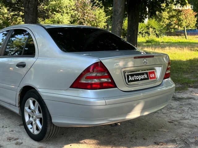 Серый Мерседес С Класс, объемом двигателя 2.2 л и пробегом 363 тыс. км за 6490 $, фото 13 на Automoto.ua