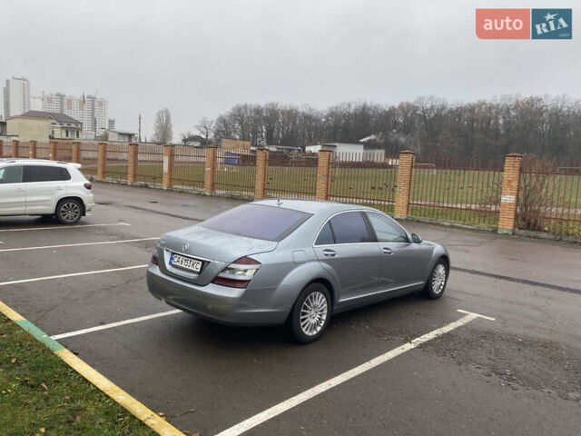 Серый Мерседес С Класс, объемом двигателя 5.46 л и пробегом 428 тыс. км за 8500 $, фото 13 на Automoto.ua