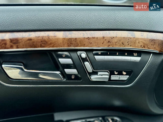 Серый Мерседес С Класс, объемом двигателя 3 л и пробегом 295 тыс. км за 7950 $, фото 9 на Automoto.ua